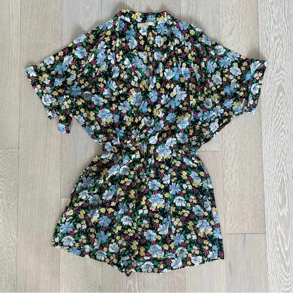 Maje Floral printed Romper 34 - Picture 1 of 5